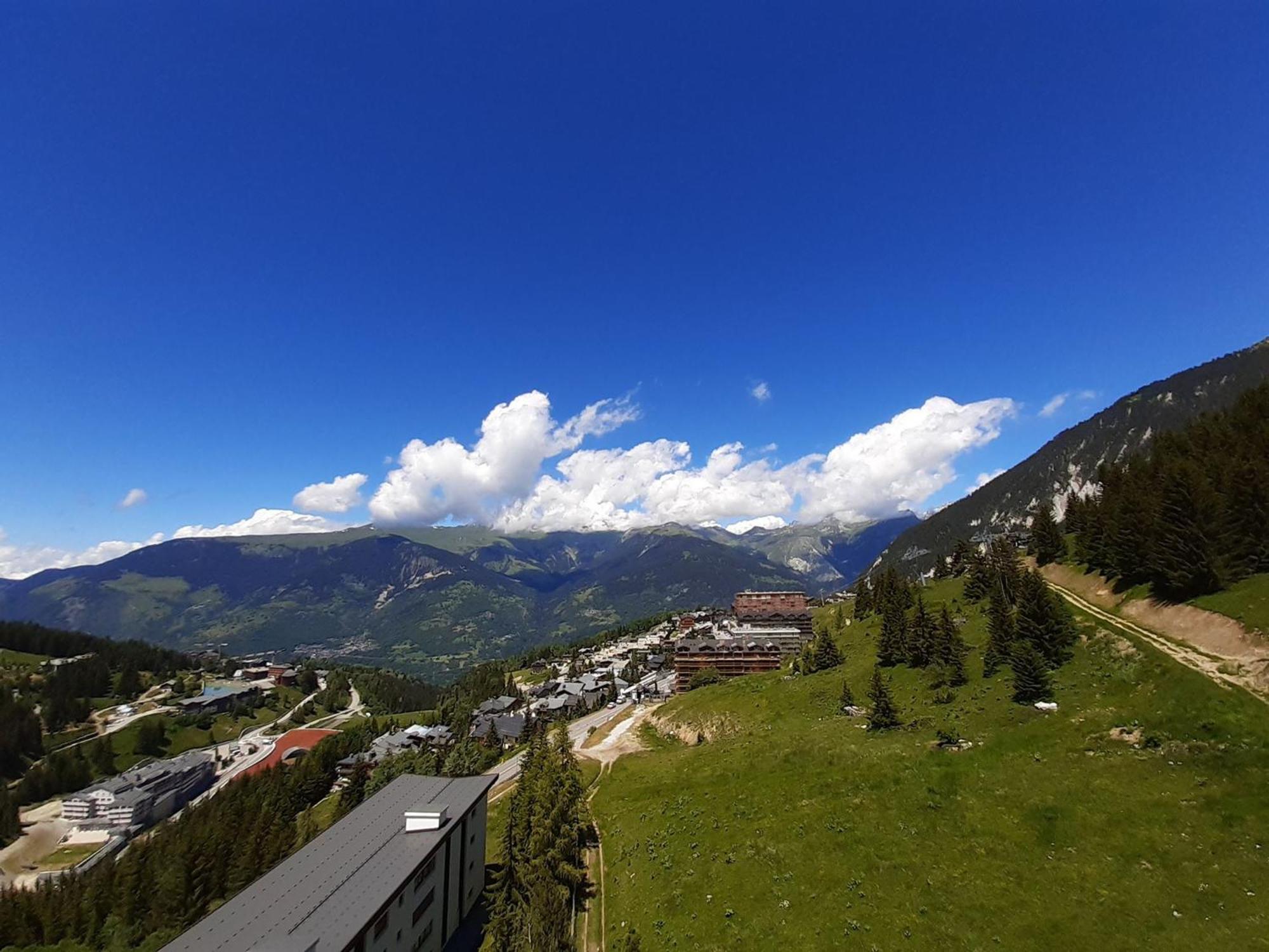 Appartement Skis Aux Pieds, 3 Chambres, Renove, Idealement Situe Pres Des Commerces A Courchevel 1650 - Fr-1-514-61 Exterior foto