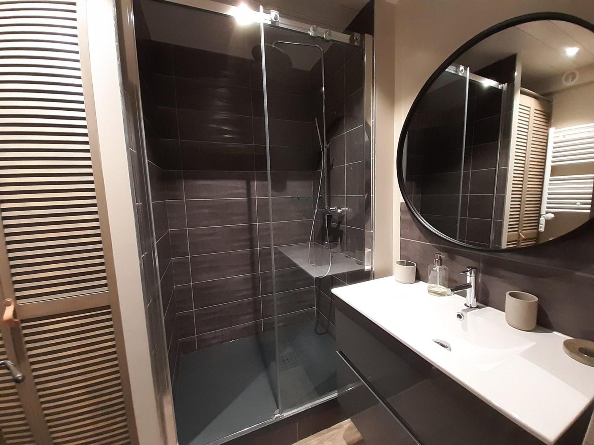 Appartement Skis Aux Pieds, 3 Chambres, Renove, Idealement Situe Pres Des Commerces A Courchevel 1650 - Fr-1-514-61 Exterior foto